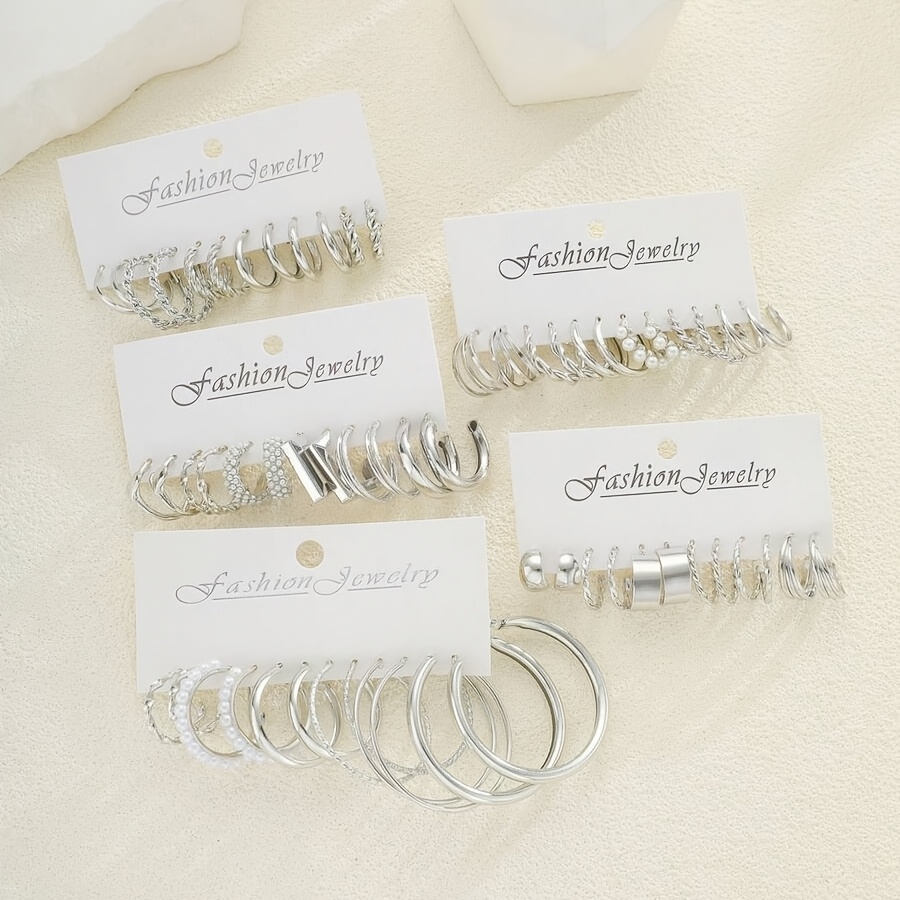 Women's Minimalist 925 Sterling Silver Heart Earrings